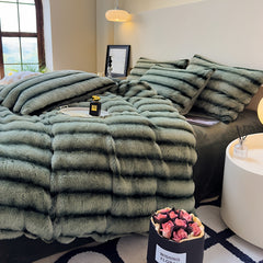 Luxury Thick Striped Plush Blanket – Cozy Warm Winter Throw